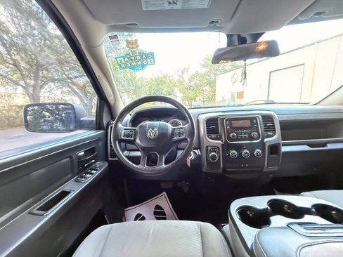 Used 2015 RAM 1500 Express RWD image 13