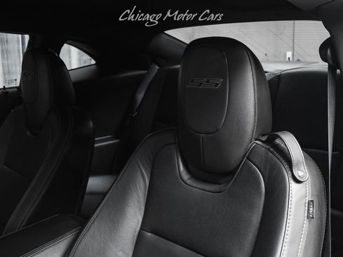 Used 2014 Chevrolet Camaro SS w/ RS Package image 17