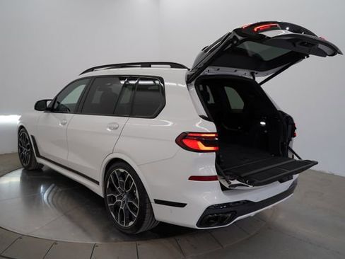 Used 2026 BMW X7 M60i image 97
