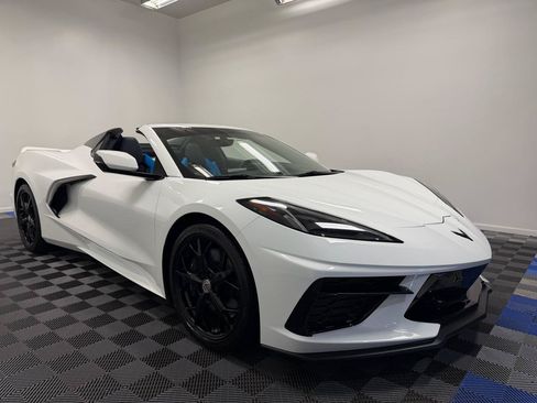 Used 2022 Chevrolet Corvette Stingray Premium Conv w/ Z51 Performance Package RWD image 1