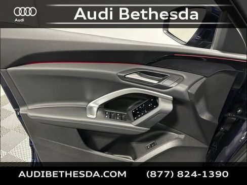 Certified 2025 Audi Q5 Premium w/ Convenience Package AWD/4WD image 14