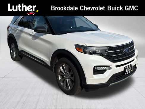 Used 2023 Ford Explorer XLT w/ Equipment Group 202A AWD/4WD image 1