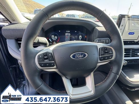 New 2025 Ford Explorer Active w/ Active Comfort Package image 12