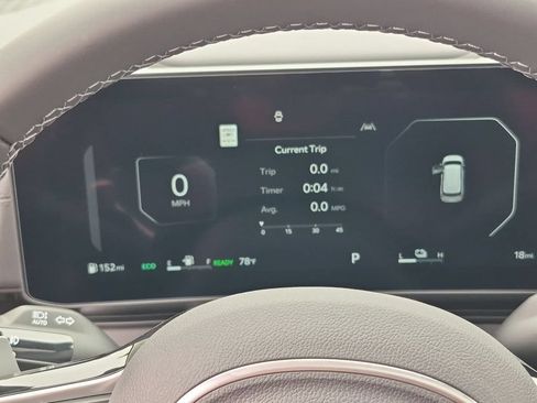 New 2026 Kia Carnival SX FWD image 12