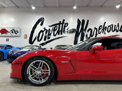 Used 2007 Chevrolet Corvette Z06 w/ Preferred Equipment Group image 6
