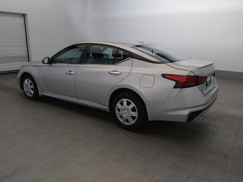 Used 2019 Nissan Altima 2.5 S AWD/4WD image 3