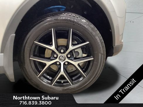 Used 2017 Toyota RAV4 SE AWD/4WD image 22