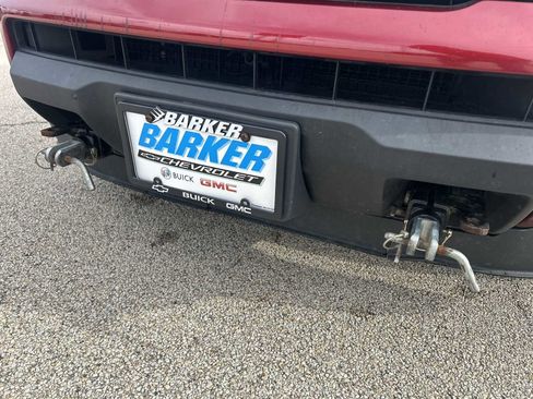 Used 2017 GMC Canyon SLE image 32