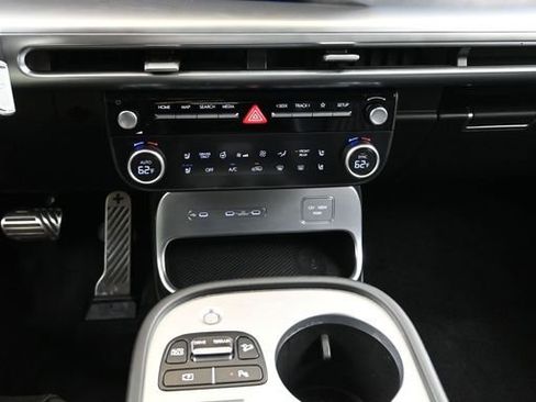 Certified 2026 Hyundai Ioniq 9 Calligraphy AWD/4WD image 29