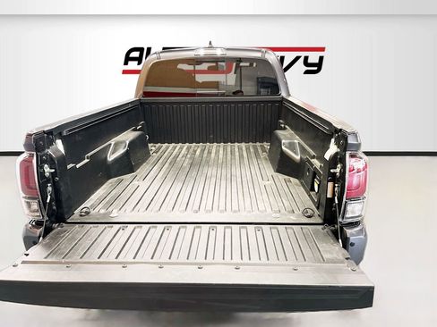 Used 2023 Toyota Tacoma TRD Sport w/ Advanced Technology Package AWD/4WD image 24