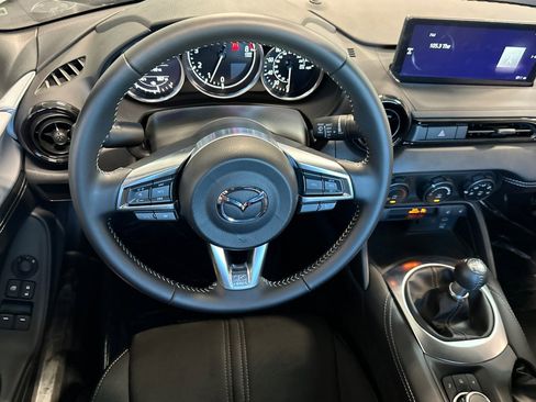 New 2025 MAZDA MX-5 Miata Club image 15
