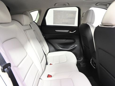 New 2025 MAZDA CX-5 AWD 2.5 S w/ Preferred Package image 18