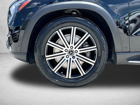 Certified 2025 Mercedes-Benz GLE 450e 4MATIC image 10