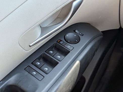 Used 2025 Hyundai Tucson SEL FWD image 21