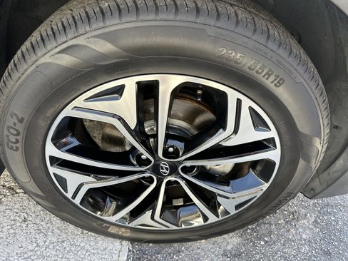 Used 2019 Hyundai Santa Fe FWD image 6