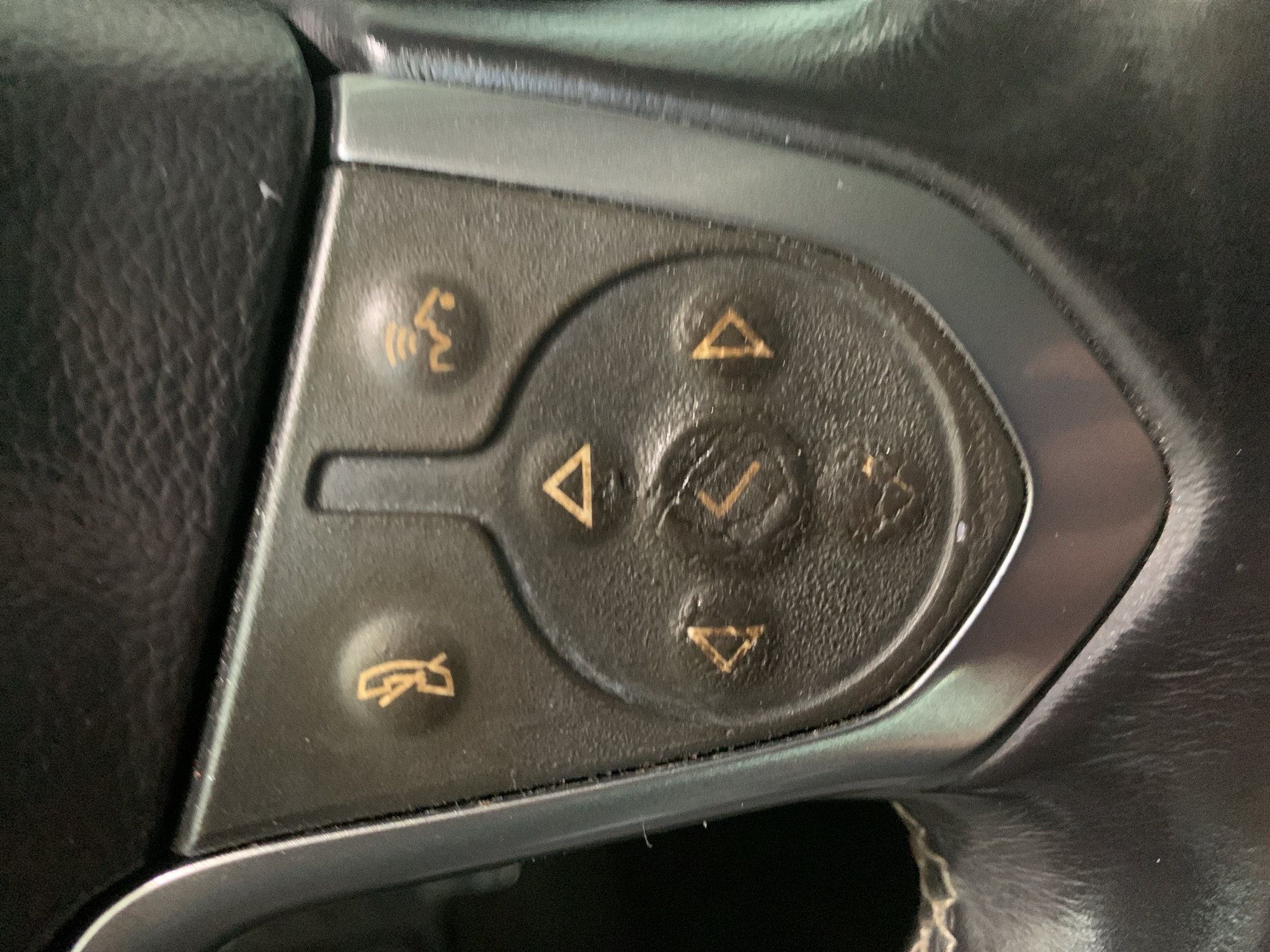 Used 2018 Chevrolet Silverado 1500 LT AWD/4WD image 18