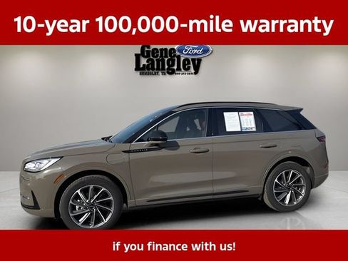 Used 2025 Lincoln Corsair Grand Touring w/ Equipment Group 301A AWD/4WD image 2