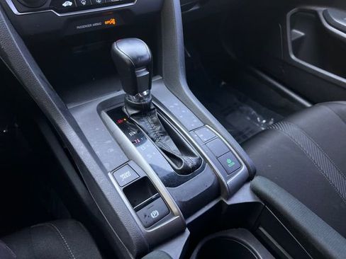 Used 2019 Honda Civic Sport image 24