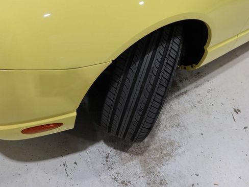 Used 2002 Ford Thunderbird RWD image 11