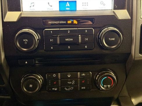 Used 2018 Ford F150 XLT w/ Equipment Group 302A Luxury image 15