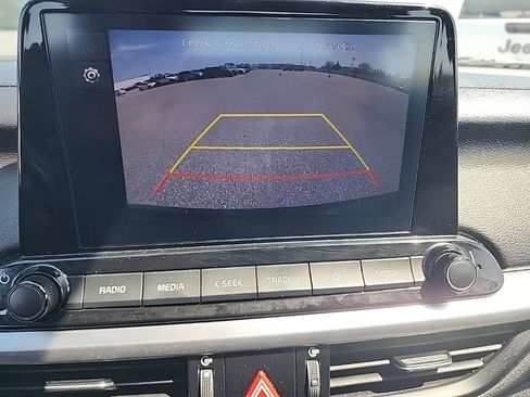 Used 2023 Kia Forte GT-Line image 16