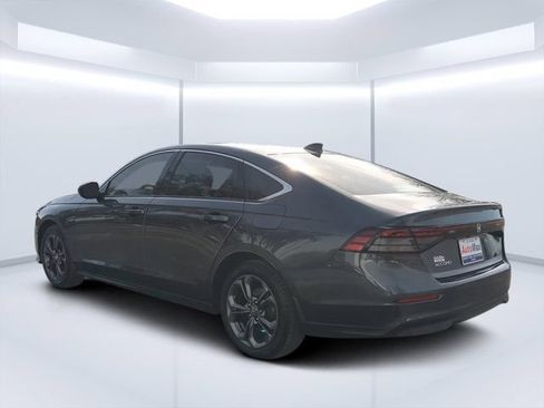 Used 2023 Honda Accord EX image 5