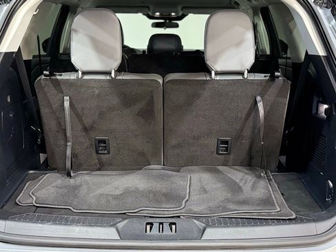 Used 2025 Ford Explorer Active w/ Active Comfort Package image 29