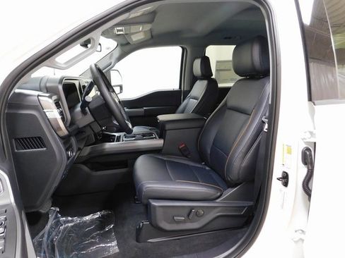 New 2026 Ford F350 Lariat w/ FX4 Off-Road Package image 9