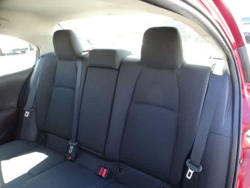 Used 2025 Toyota Corolla LE w/ LE Premium Package image 21