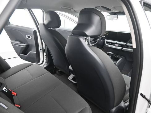 New 2026 Kia K4 FWD image 18
