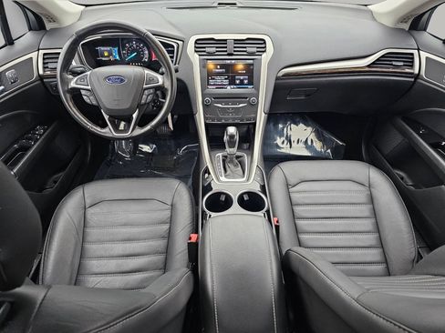 Used 2013 Ford Fusion Energi SE image 2