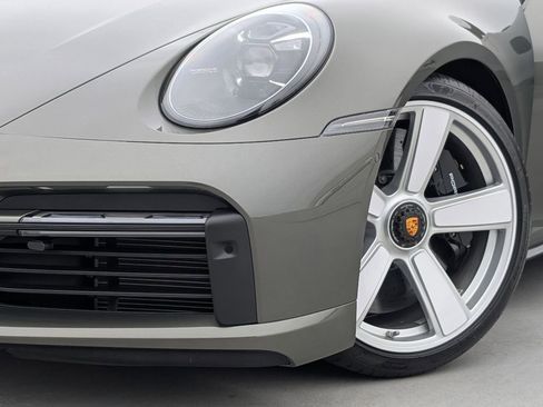 Certified 2025 Porsche 911 Turbo AWD/4WD image 10