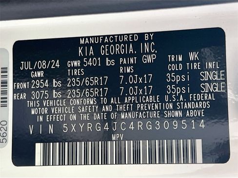 Certified 2024 Kia Sorento LX image 32