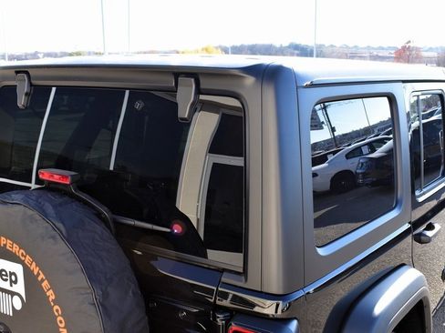 New 2025 Jeep Wrangler Sport S image 9