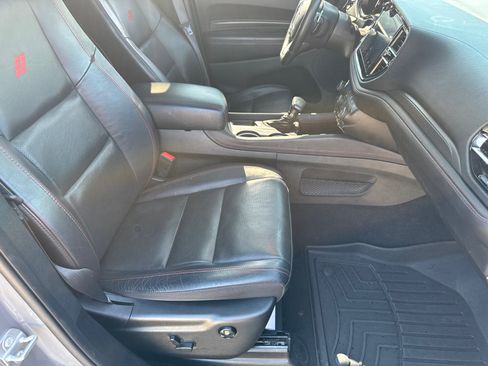 Used 2025 Dodge Durango GT AWD/4WD image 16