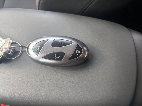 Used 2025 Hyundai Kona SEL image 22