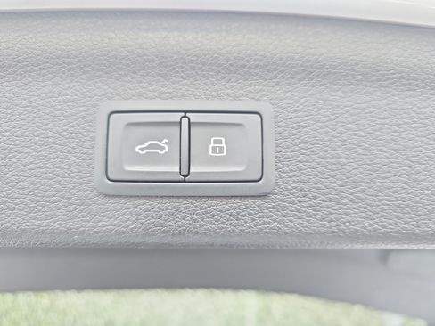 Used 2022 Audi Q3 2.0T Premium Plus w/ Premium Plus Package image 13