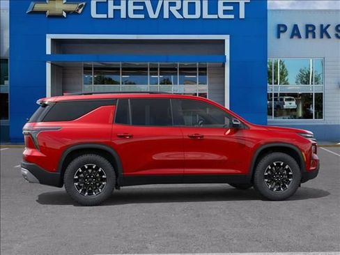 New 2026 Chevrolet Traverse Z71 w/ Enhanced Driving Package AWD/4WD image 5