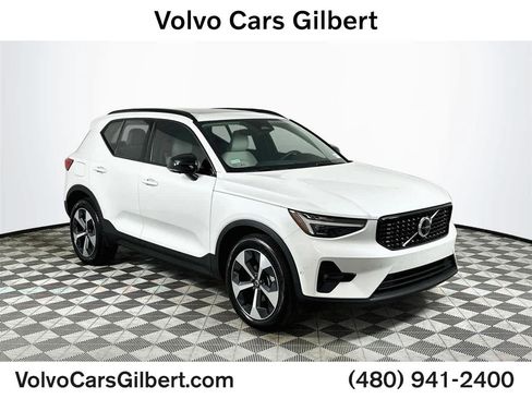 Used 2026 Volvo XC40 B5 Plus w/ Protection Package Premier AWD/4WD image 1