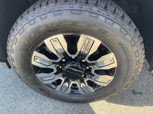 New 2026 GMC Sierra 2500 Denali w/ Denali Reserve Package image 22