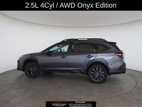 Used 2025 Subaru Outback Onyx Edition AWD/4WD image 8