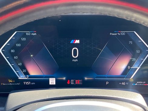 Used 2024 BMW X7 xDrive40i w/ Executive Package image 39