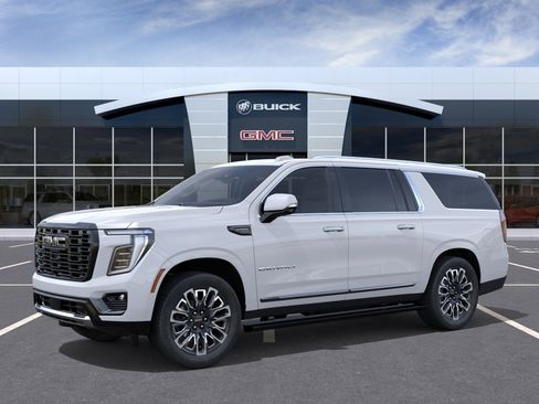 New 2026 GMC Yukon XL Denali Ultimate w/ LPO, Illumination Package AWD/4WD image 2