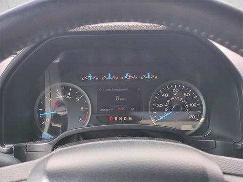 Used 2019 Ford F150 XLT w/ Equipment Group 302A Luxury image 9