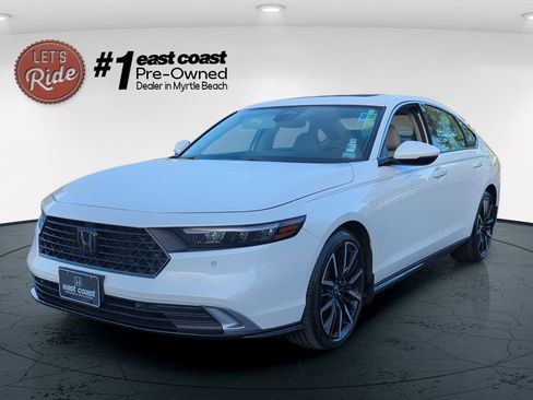 Certified 2024 Honda Accord Touring image 1