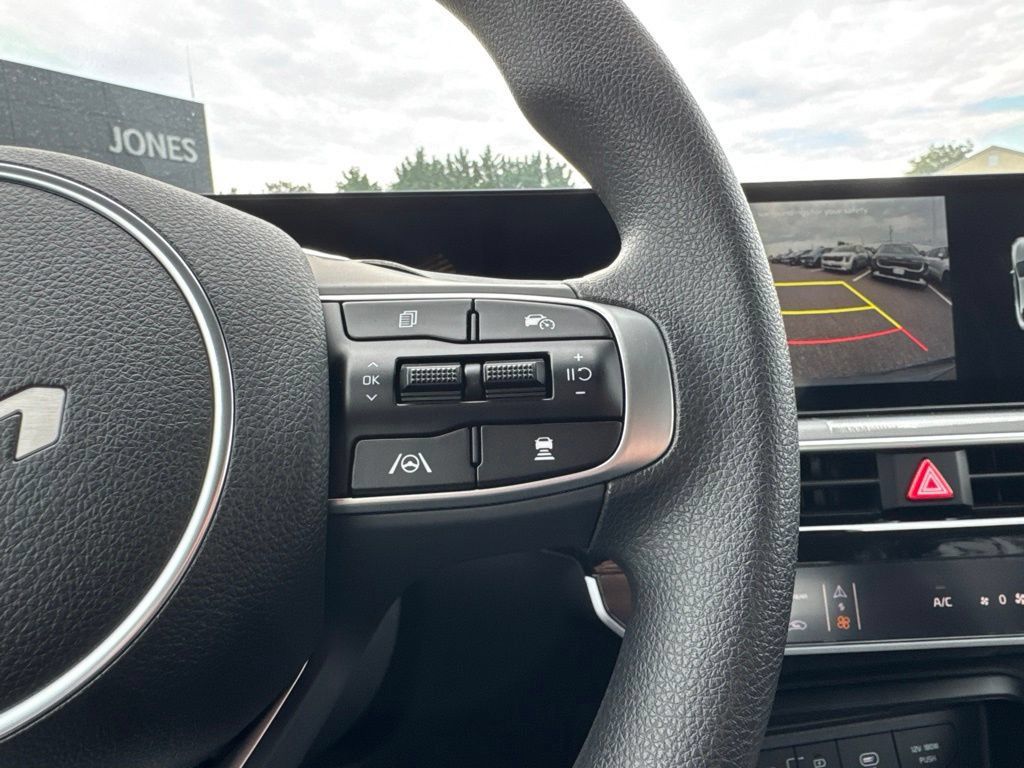 New 2026 Kia K5 LXS FWD image 16