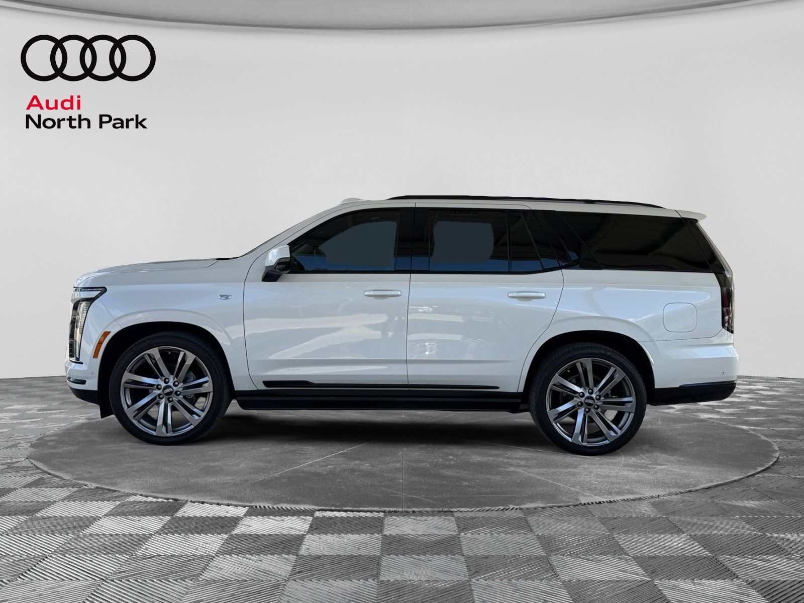 Used 2025 Cadillac Escalade Sport w/ Touring Package AWD/4WD image 2