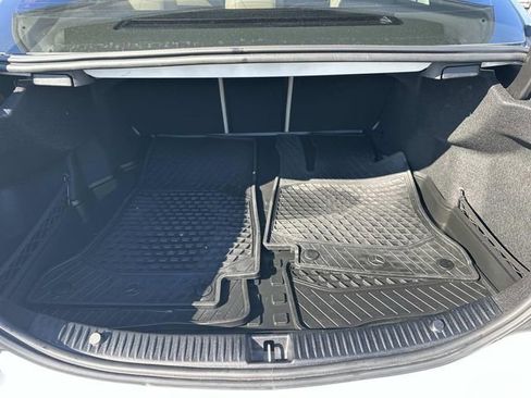 Used 2018 Mercedes-Benz C 300 4MATIC Sedan image 13