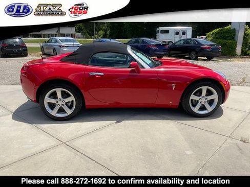 Used 2008 Pontiac Solstice Convertible w/ Preferred Package RWD image 8