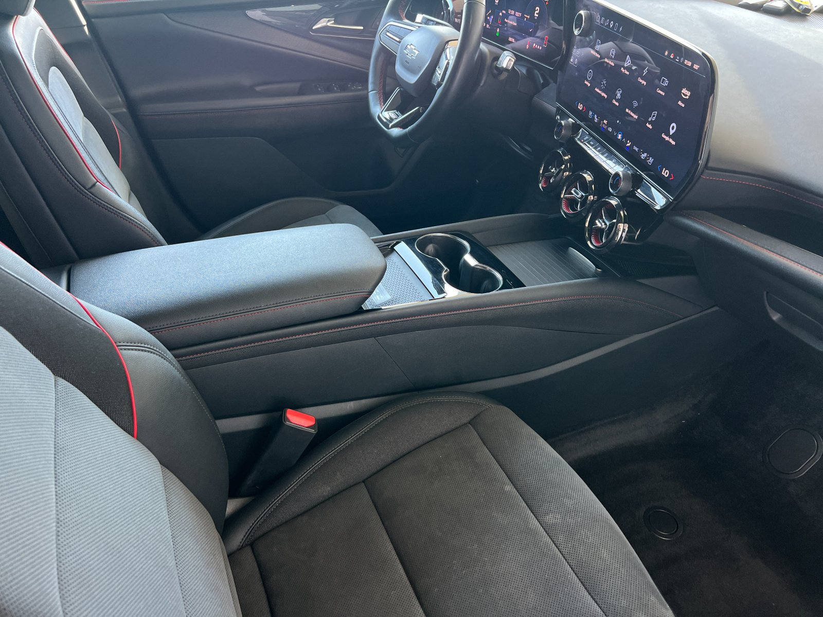 Used 2024 Chevrolet Blazer EV RS AWD/4WD image 15